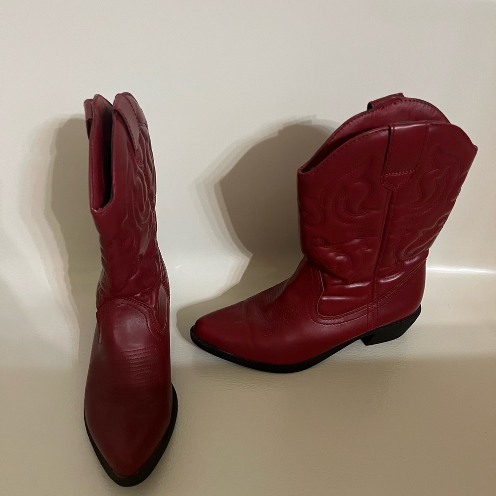 Red Rampage Cowboy boot